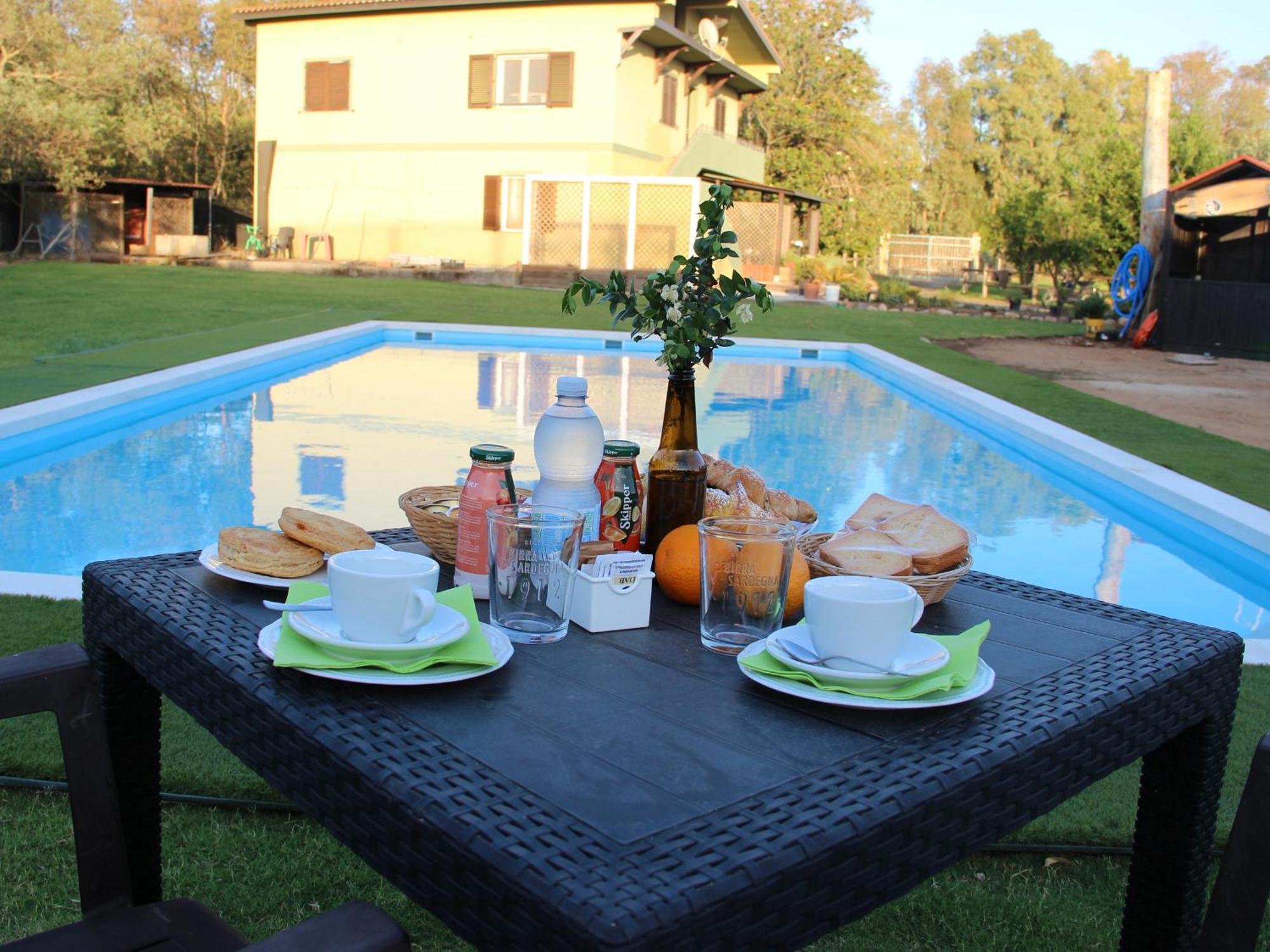 Country & Beach B&B Capoterra Dış mekan fotoğraf
